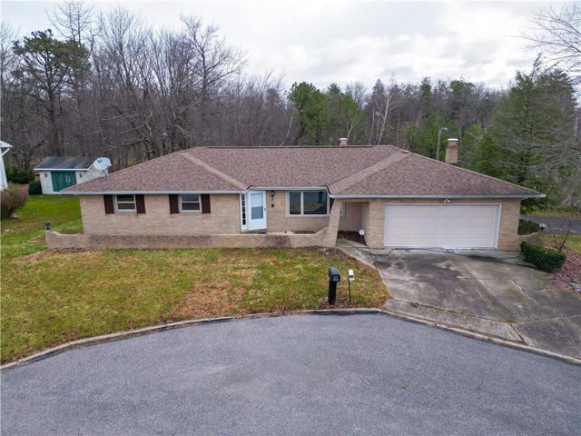 1 Circle Drive, Luzerne, PA 18201