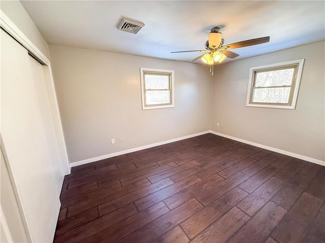 1 Circle Drive, Luzerne, PA 18201