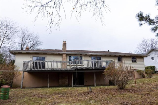 1 Circle Drive, Luzerne, PA 18201