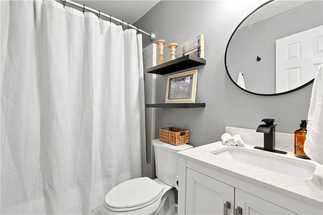 241 Cool Water Court, Boiling Springs, SC 29316