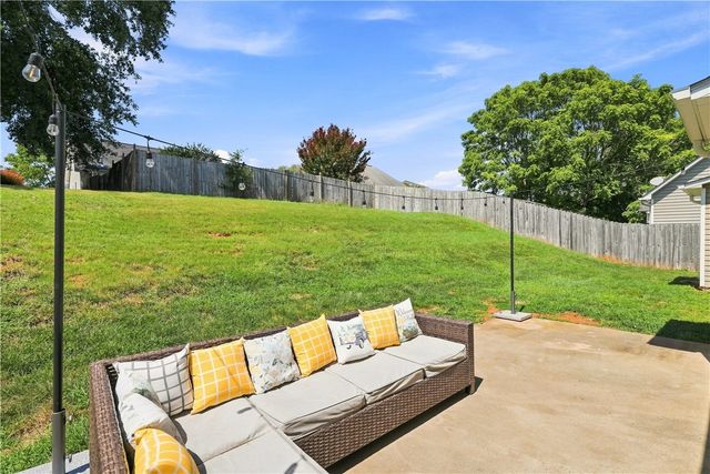 241 Cool Water Court, Boiling Springs, SC 29316