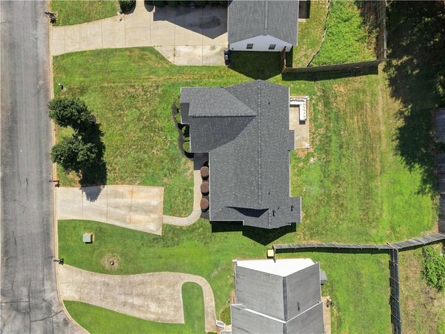 241 Cool Water Court, Boiling Springs, SC 29316