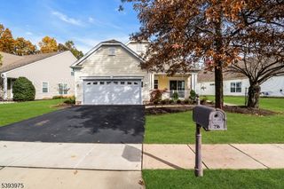 236 Knollcrest Ct, Franklin Twp., NJ 08873