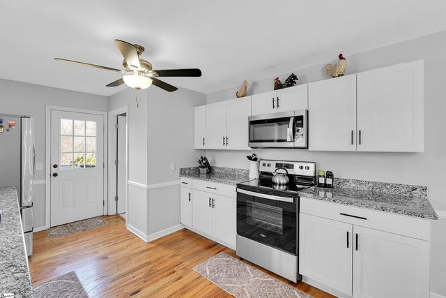 145 Oak Park Drive, Mauldin, SC 29662