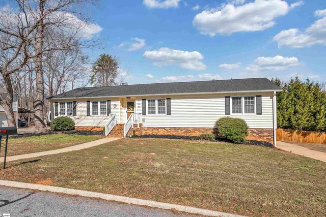 145 Oak Park Drive, Mauldin, SC 29662