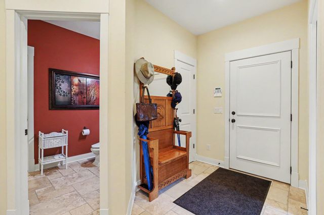 4492 Oak Arbor Drive NE, Grand Rapids, MI 49525