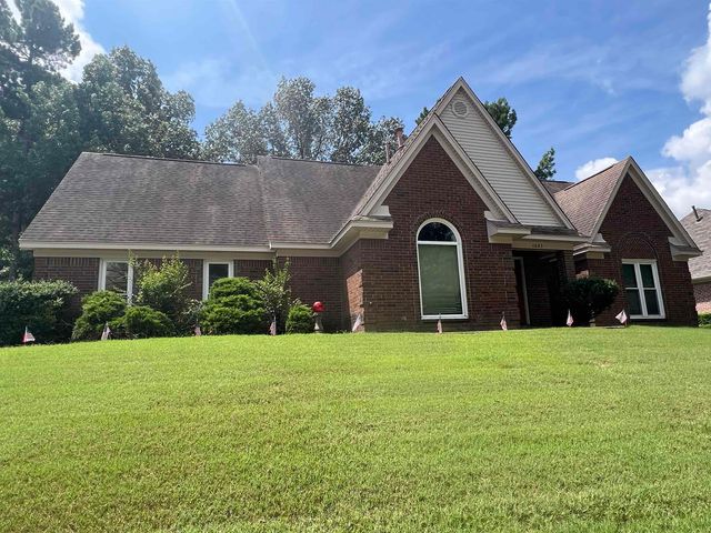 2683 MORNING WOODS DR, Memphis, TN 38016
