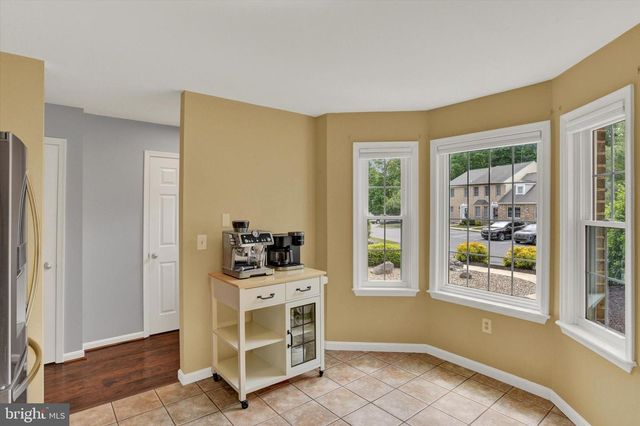 4194 NANTUCKET DR, Mechanicsburg, PA 17050