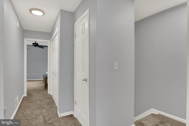 4194 NANTUCKET DR, Mechanicsburg, PA 17050