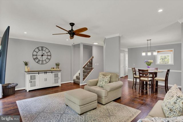 4194 NANTUCKET DR, Mechanicsburg, PA 17050