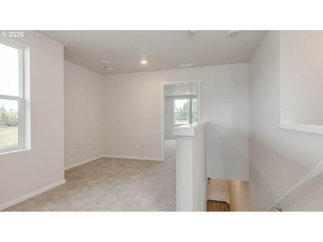 3703 Sw 36th St, Gresham, OR 97080