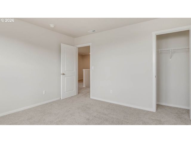 3703 Sw 36th St, Gresham, OR 97080