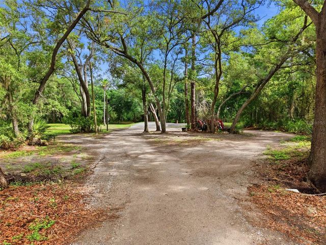 910 1010 & 1016 3RD AVE SE AVENUE SE, Ruskin, FL 33570