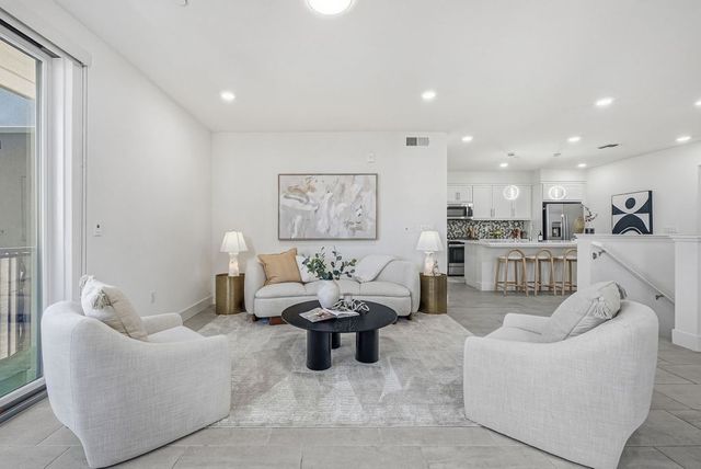 45235 Wisdom Rd. 1000, Fremont, CA 94538