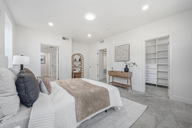 45235 Wisdom Rd. 1000, Fremont, CA 94538