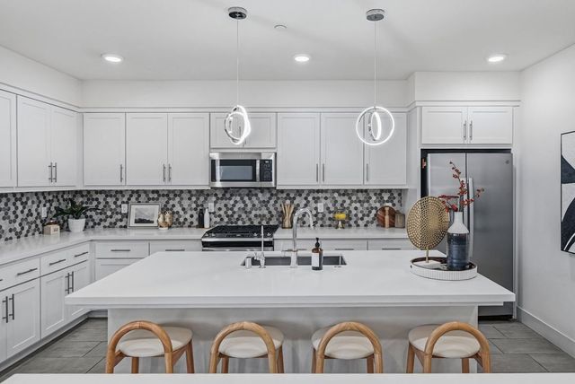 45235 Wisdom Rd. 1000, Fremont, CA 94538