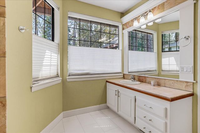 10304 Banner Lava Cap Rd, Nevada City, CA 95959