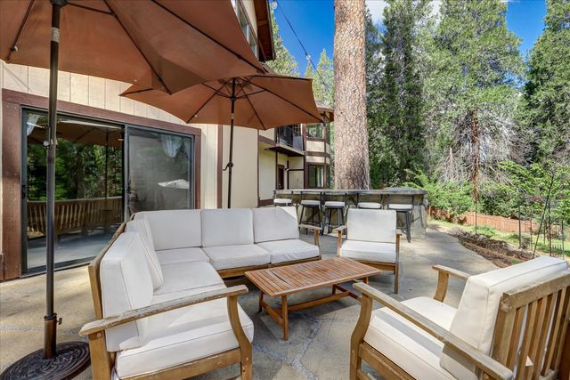 10304 Banner Lava Cap Rd, Nevada City, CA 95959