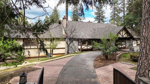 10304 Banner Lava Cap Rd, Nevada City, CA 95959