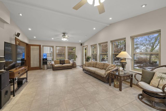 5850 Chatterfield Drive, Dublin, OH 43017