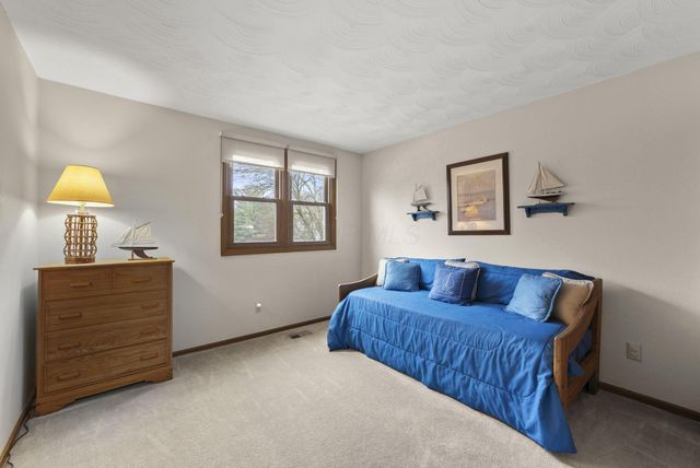 5850 Chatterfield Drive, Dublin, OH 43017