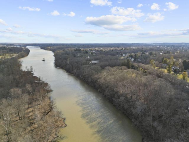 5850 Chatterfield Drive, Dublin, OH 43017