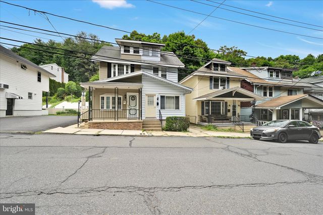 428 LAUREL ST, Minersville, PA 17954