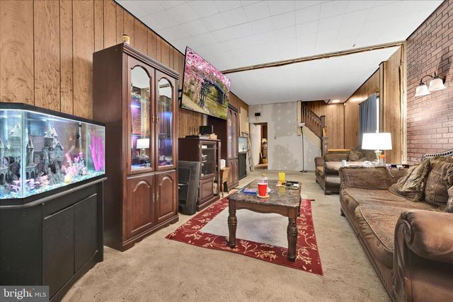 428 LAUREL ST, Minersville, PA 17954