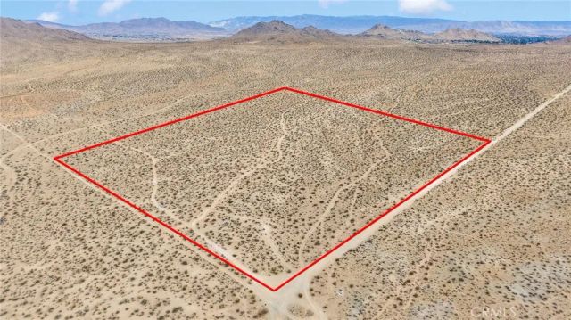 1111 Los Padres, Apple Valley, CA 92307