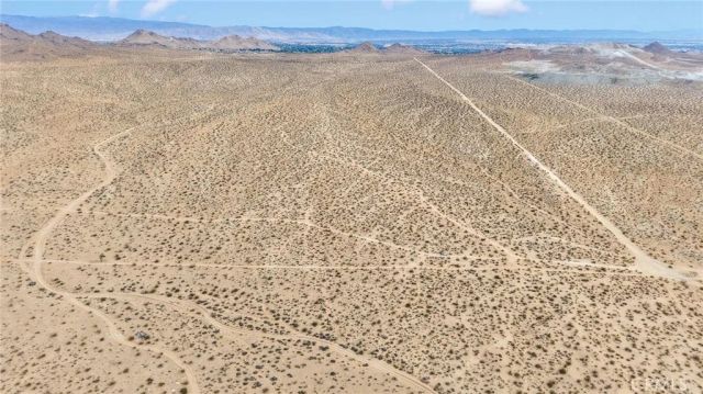 1111 Los Padres, Apple Valley, CA 92307