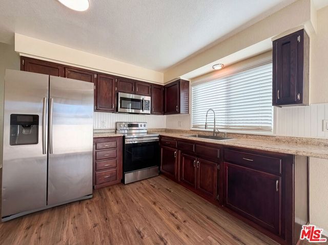 14719 Sandy Ridge Road, Lake Hughes, CA 93532