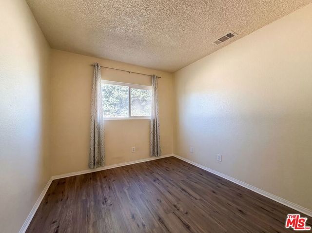 14719 Sandy Ridge Road, Lake Hughes, CA 93532