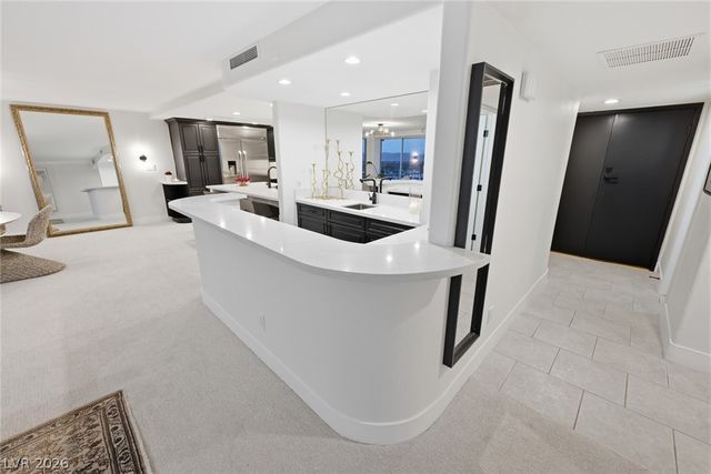 3111 Bel Air Drive 15D, Las Vegas, NV 89109