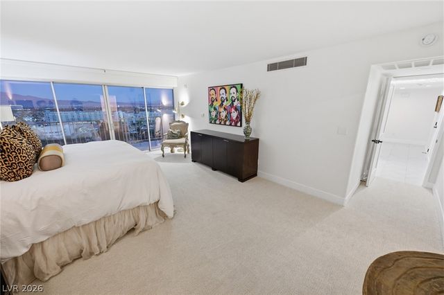 3111 Bel Air Drive 15D, Las Vegas, NV 89109