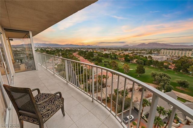 3111 Bel Air Drive 15D, Las Vegas, NV 89109