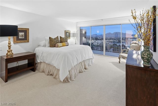 3111 Bel Air Drive 15D, Las Vegas, NV 89109