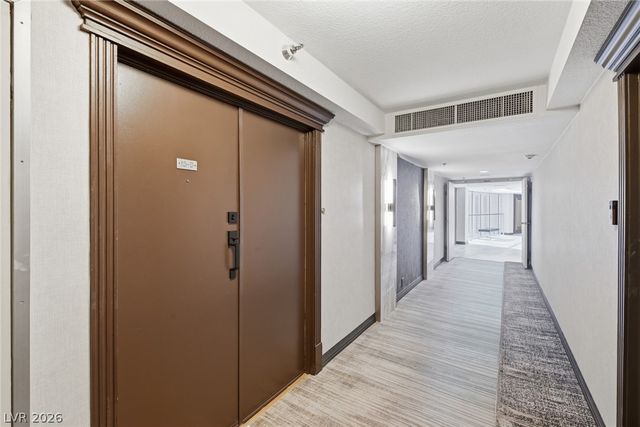 3111 Bel Air Drive 15D, Las Vegas, NV 89109