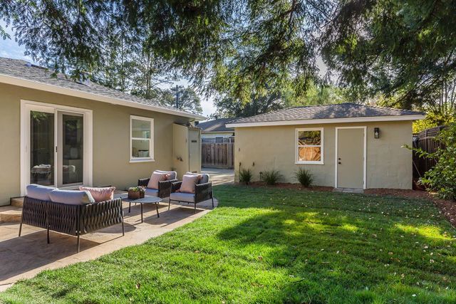 357 McKendry Drive, Menlo Park, CA 94025