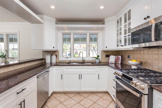 357 McKendry Drive, Menlo Park, CA 94025