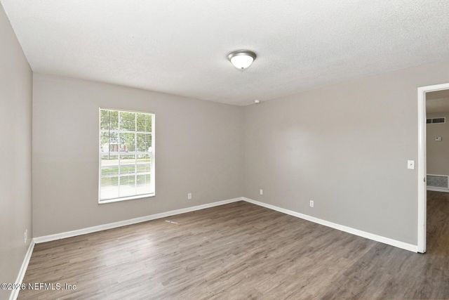 6069 ANGLIA Drive, Jacksonville, FL 32244
