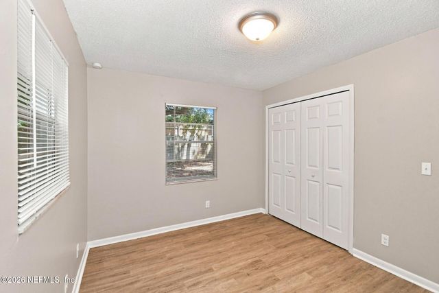 6069 ANGLIA Drive, Jacksonville, FL 32244