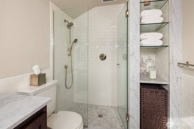 4737 46th Avenue NE, Seattle, WA 98105