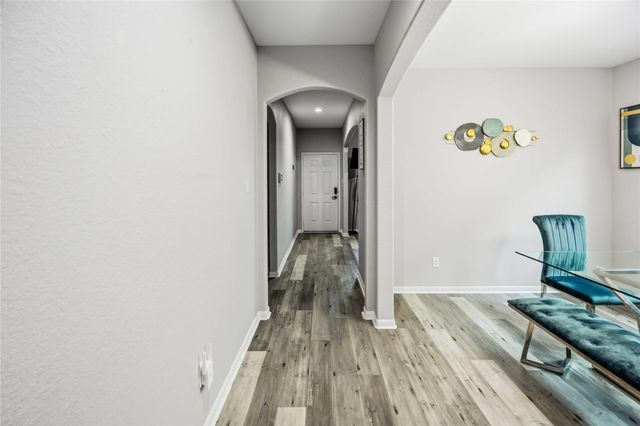 14702 Meadow Acre Trail, Houston, TX 77049