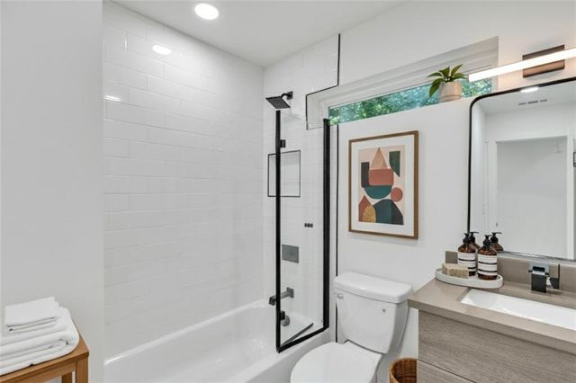 3017 Delmar NW Lane, Atlanta, GA 30311