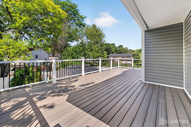 91 Oakey Drive, South Brunswick, NJ 08824