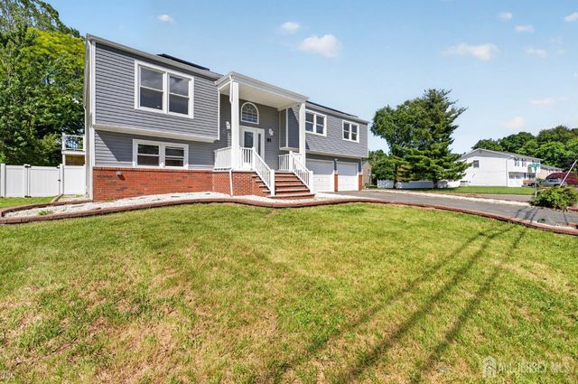 91 Oakey Drive, South Brunswick, NJ 08824