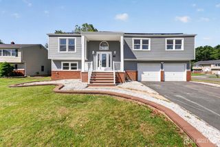 91 Oakey Drive, South Brunswick, NJ 08824