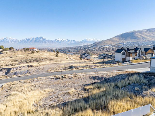 14136 S SUMMIT TOP LN, Herriman, UT 84096