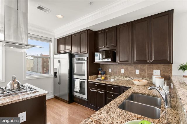 17 BIRCKHEAD ST, Baltimore, MD 21230