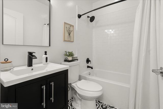 17 BIRCKHEAD ST, Baltimore, MD 21230